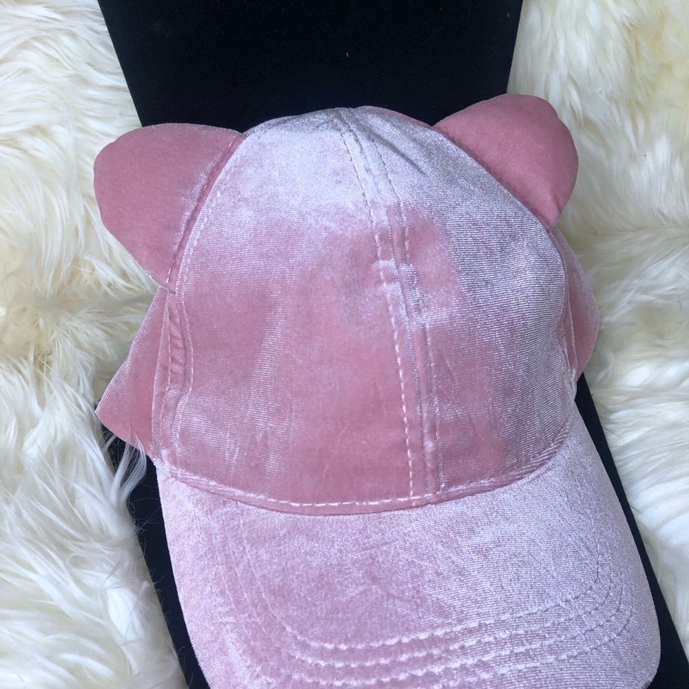 Pink Cat hat - Picture 2 of 3